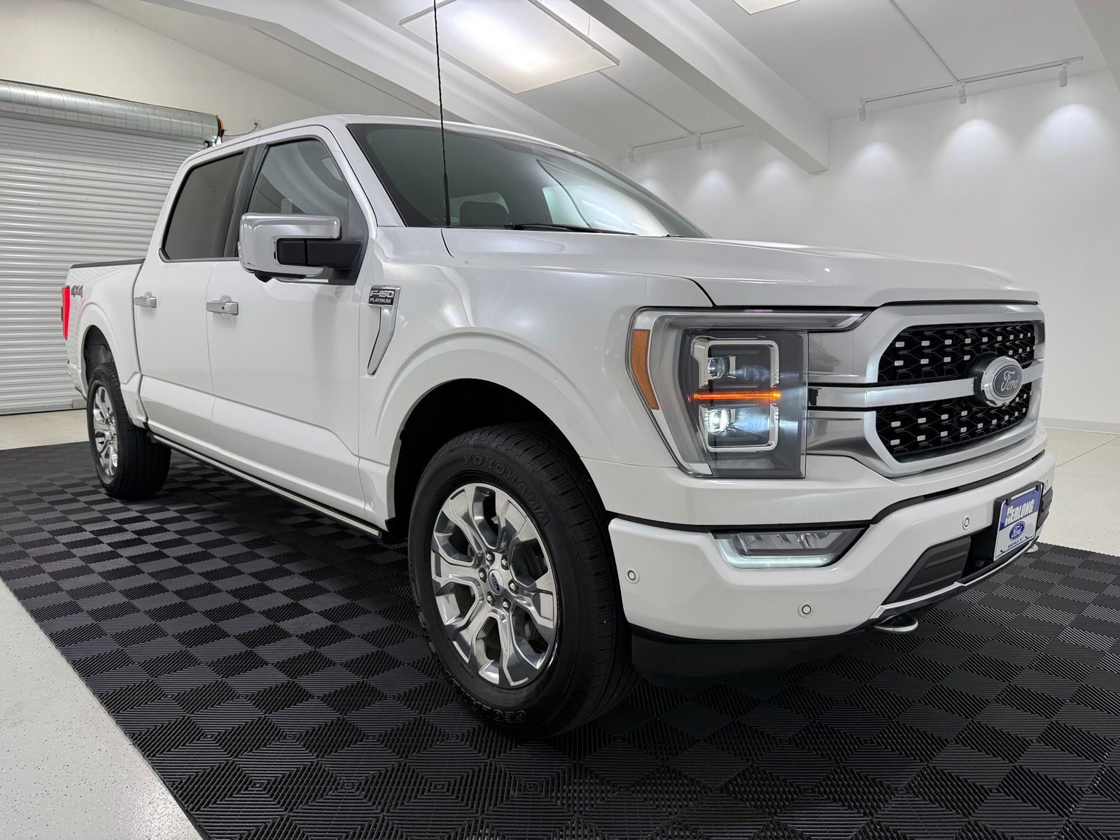Used 2022 Ford F150 Platinum w/ Equipment Group 701A High AWD/4WD image 1