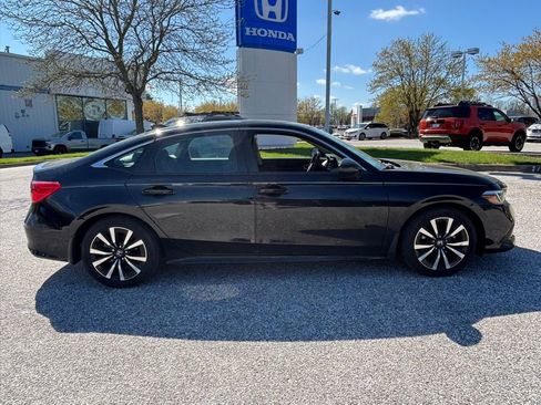 Certified 2023 Honda Civic EX image 4