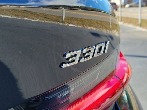 New 2026 BMW 330i Sedan w/ Premium Package image 5