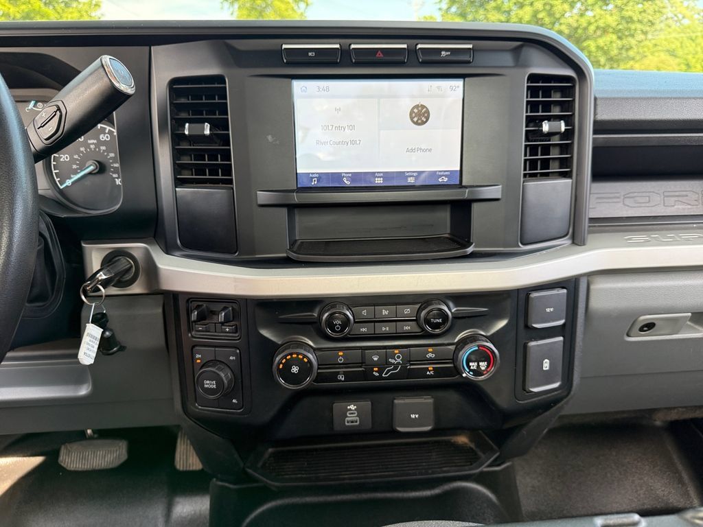 Used 2023 Ford F250 XL w/ STX Appearance Package AWD/4WD image 28