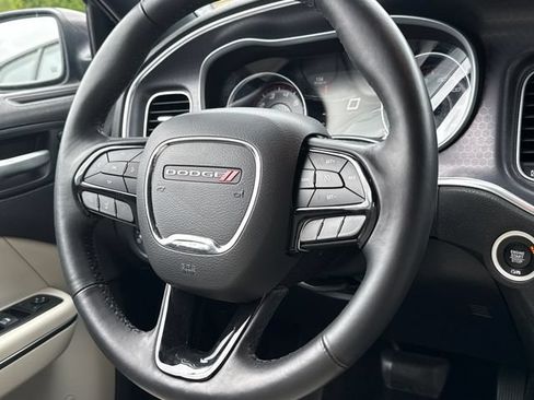 Used 2017 Dodge Charger SXT w/ Plus Group RWD image 11