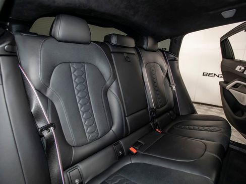 Used 2025 BMW X6 M Competition w/ Executive Package AWD/4WD image 15