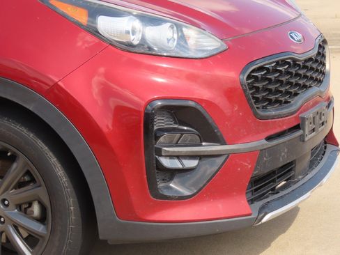 Used 2020 Kia Sportage S w/ S Premium Package FWD image 6