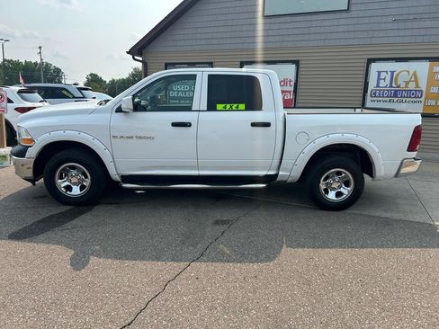 Used 2011 RAM 1500 ST w/ SXT Appearance Group AWD/4WD image 8
