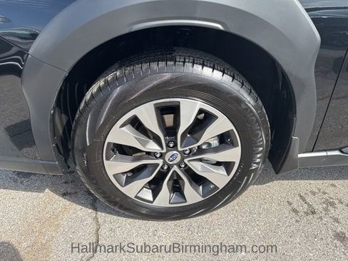 Certified 2025 Subaru Outback Limited image 7