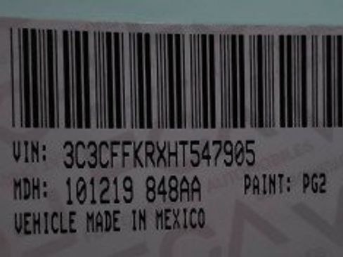 Used 2017 FIAT 500 Pop FWD image 33