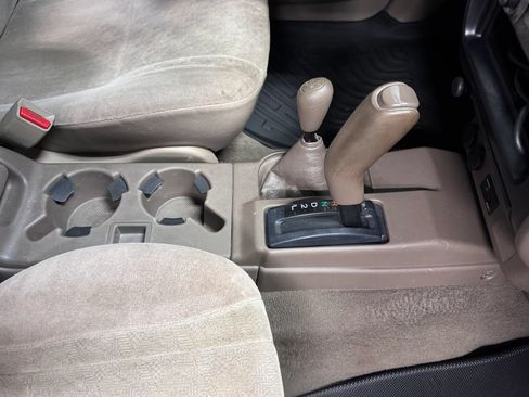 Used 2004 Toyota Tacoma 4x4 Double Cab image 12