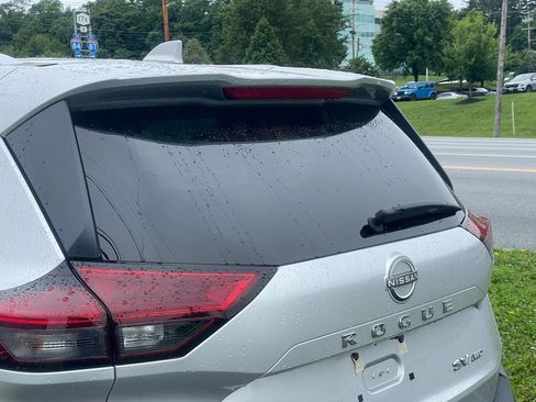 Certified 2023 Nissan Rogue SV w/ SV Premium B Package image 27