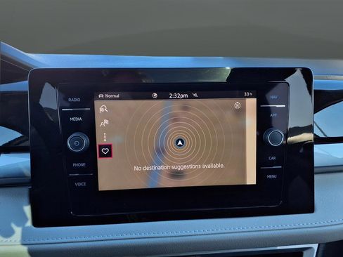 New 2025 Volkswagen Taos SEL image 36