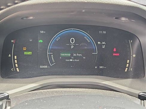 Used 2025 Toyota Camry SE FWD image 13
