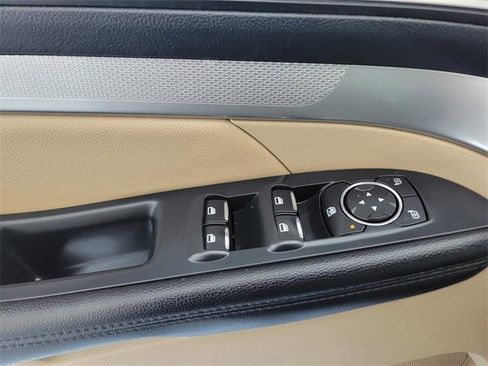 Used 2016 Ford Explorer XLT w/ Equipment Group 202A image 30