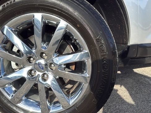 Used 2013 Ford Edge Limited FWD image 29