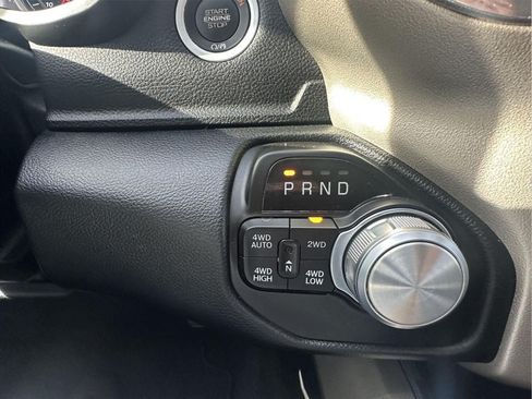 Used 2022 RAM 1500 Laramie AWD/4WD image 26