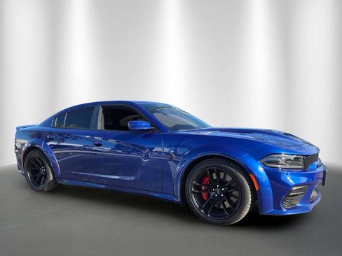 Used 2022 Dodge Charger SRT Hellcat w/ SRT Black Package RWD image 2