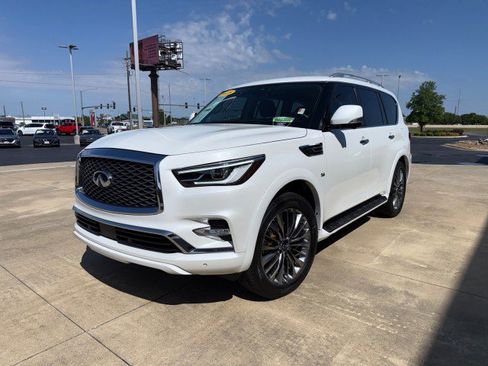 Used 2018 INFINITI QX80 2WD w/ Driver Assistance Package image 5