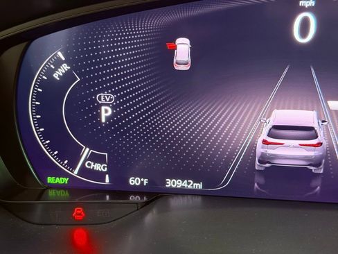 Used 2024 MAZDA CX-90 Plug-In Hybrid w/ Premium Pkg image 27