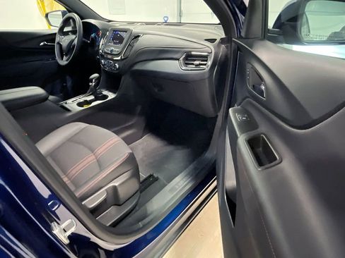 Used 2020 Chevrolet Equinox LT image 25