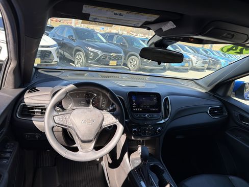 Used 2024 Chevrolet Equinox RS w/ RS Leather Package AWD/4WD image 15