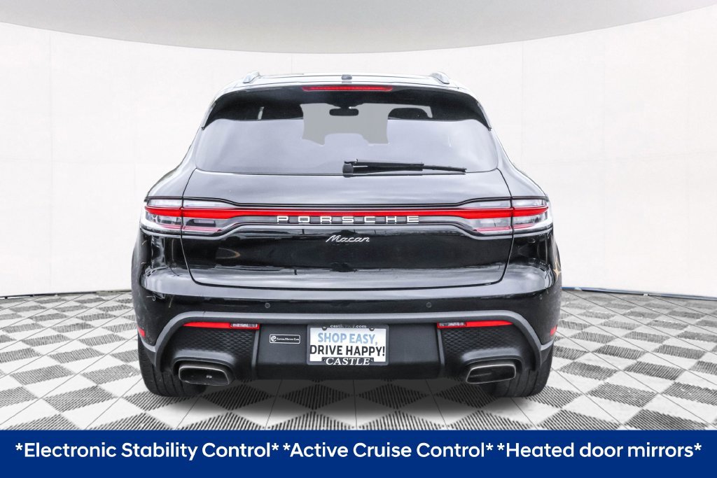 Used 2023 Porsche Macan AWD/4WD image 8