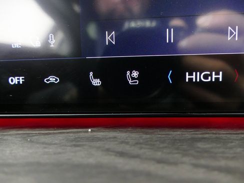 New 2025 Audi Q5 Premium Plus image 20