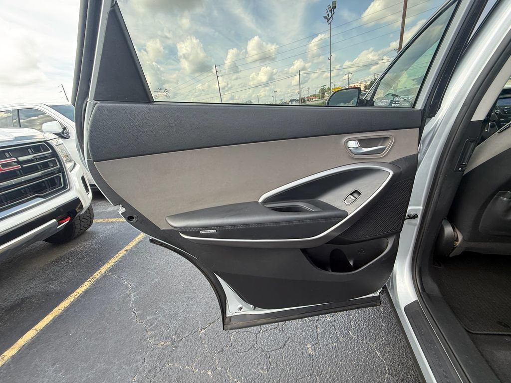 Used 2013 Hyundai Santa Fe GLS w/ Popular Equipment Pkg FWD image 18