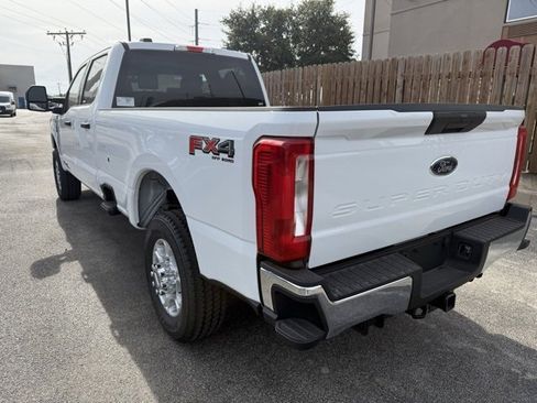 New 2026 Ford F350 XLT image 3