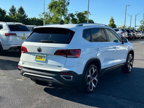 Used 2023 Volkswagen Taos SEL AWD/4WD image 3