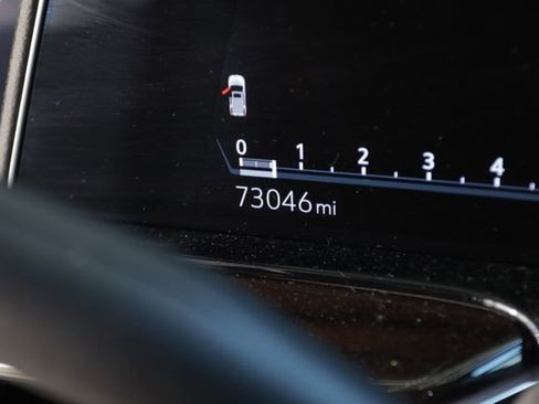 Used 2022 Cadillac Escalade ESV Sport Platinum w/ LPO, ONYX Package image 17