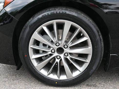 Used 2022 INFINITI Q50 Luxe w/ Cargo Package RWD image 17