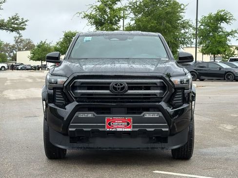 Used 2024 Toyota Tacoma SR5 AWD/4WD image 2