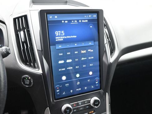 Used 2024 Ford Edge SEL AWD/4WD image 13