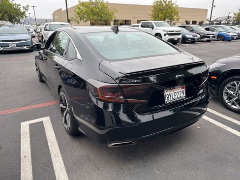Used 2021 Honda Accord Sport image 2