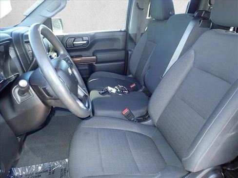 Used 2020 Chevrolet Silverado 1500 LT image 9