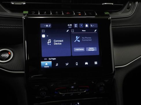 New 2026 Jeep Grand Cherokee L 4WD image 23