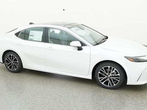 New 2026 Toyota Camry XLE FWD image 12