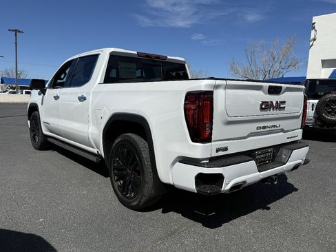 Used 2023 GMC Sierra 1500 Denali image 7