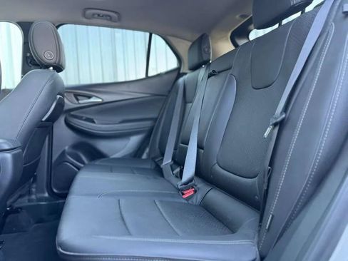 Used 2023 Buick Encore GX Essence w/ Experience Buick Package image 18