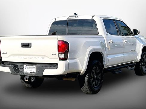 Used 2023 Toyota Tacoma SR5 w/ Technology Package AWD/4WD image 8
