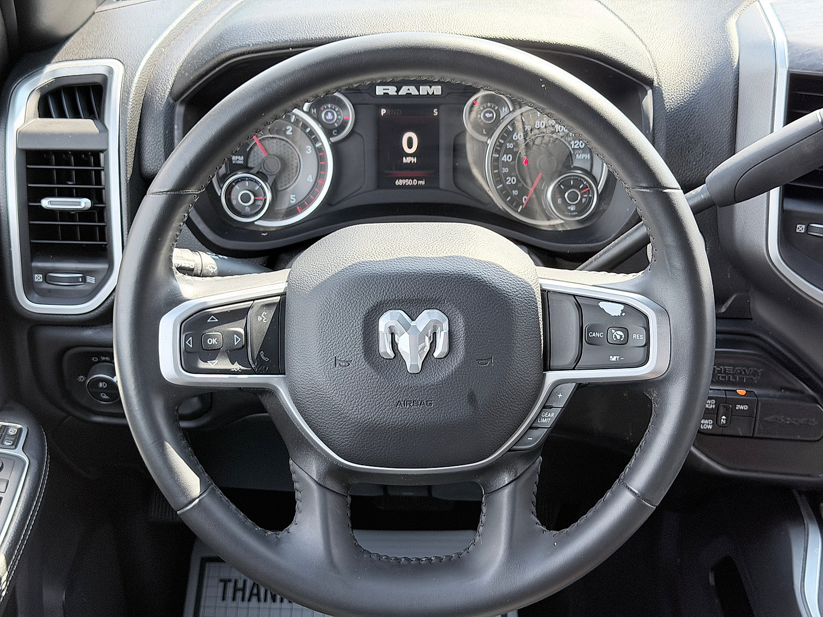 Used 2024 RAM 3500 Big Horn w/ Sport Appearance Package AWD/4WD image 28
