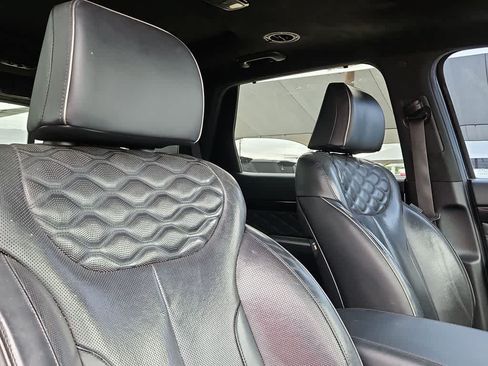 Used 2020 Hyundai Palisade Limited FWD image 18
