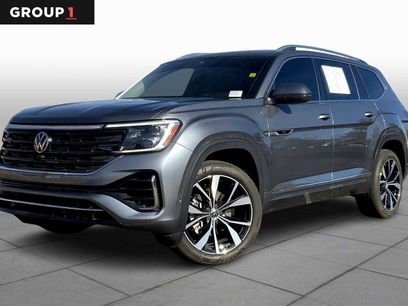 Used 2024 Volkswagen Atlas SEL Premium R-Line