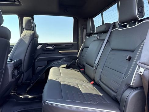 New 2026 GMC Sierra 2500 AT4X image 35