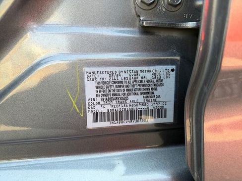 Used 2024 Nissan Sentra SV FWD image 36