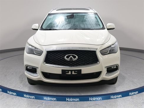 Used 2019 INFINITI QX60 Luxe w/ Sensory Package image 3