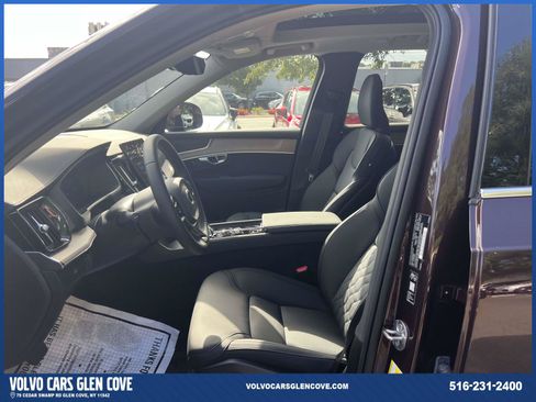 Used 2026 Volvo XC90 B5 Core w/ Protection Package AWD/4WD image 11