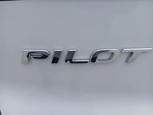 Used 2022 Honda Pilot Black Edition image 44