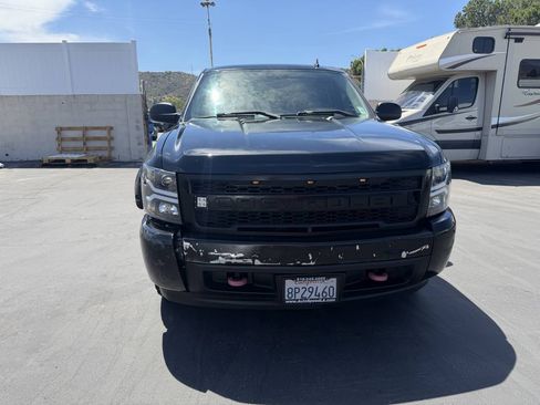 Used 2008 Chevrolet Silverado 1500 LT w/ EZ-Lift Tailgate Package RWD image 2