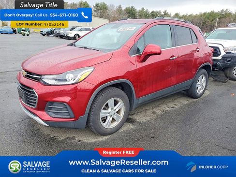 Used 2018 Chevrolet Trax LT w/ LT Convenience Package image 1