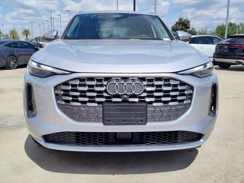 Certified 2025 Audi Q5 Premium w/ Convenience Package AWD/4WD image 16