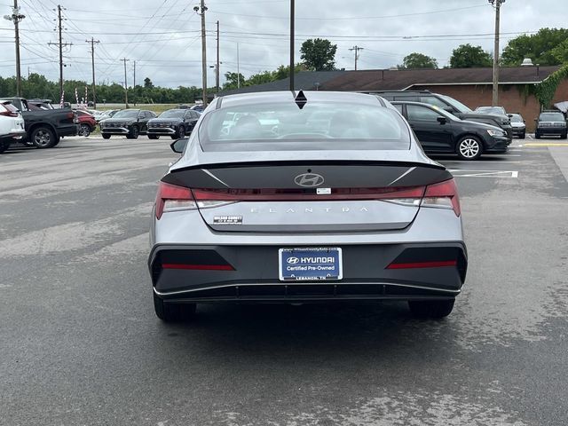 Used 2025 Hyundai Elantra Sport FWD image 6